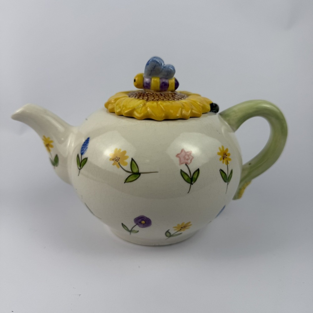 Ceramic Floral Cottage Tea Pot Sunflower Lid Bee Knob Green Handle 5" tall